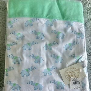 The Beaufort Bonnet Company Twin Sheet Set (Ebullient Elephant) NWT